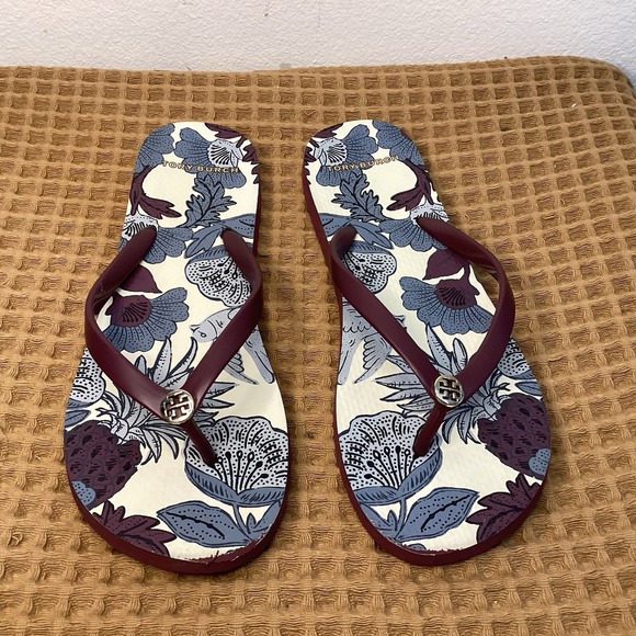 Tory Burch Women's Sz 9 M Flip Flop Sandals Purple Floral Logo Lightweight - Picture 3 of 8